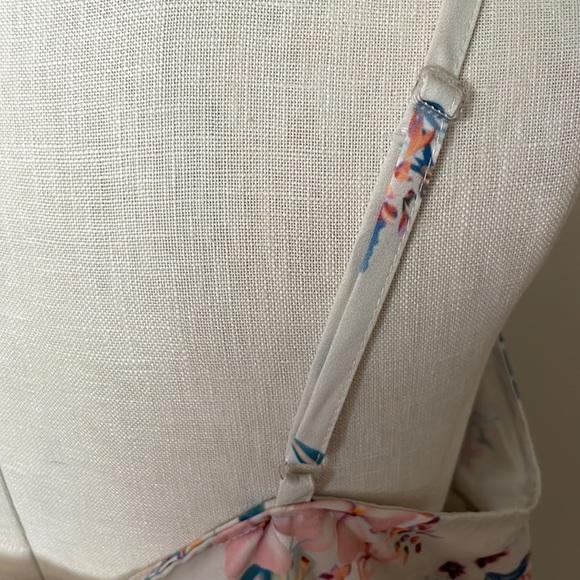 NWT Nice Istanbul Crop Top. Size XL - Picture 7 of 9